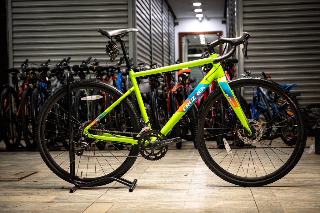 Cruztrek Booster Gravel Green