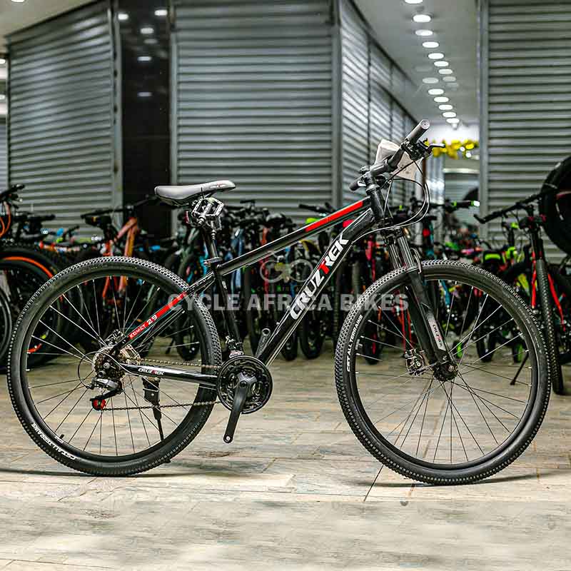 Impressive CruzTrek Komet Bike size 29 Bicycle Black