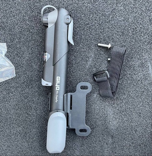 [CP23898W] GIYO Mini Bike Hand Pump