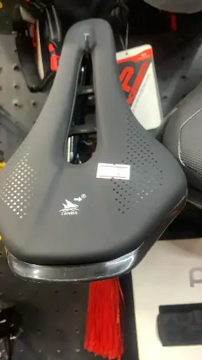 [SP2415] TANDA ROADBIKE SADDLE BLACK